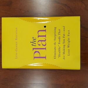 Book- The Plan. Lyn-Genet Recitas
